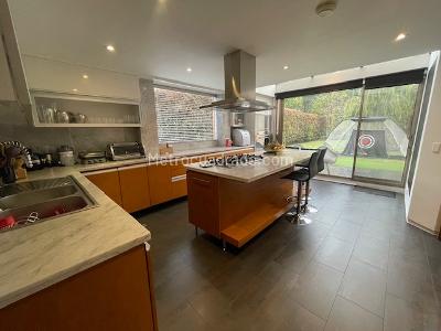Casa de 3 alcobas en venta en Hacienda San Simon, Bogotá, 315 m² · foto 9 de 20