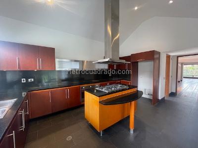 Casa de 3 alcobas en venta en Hacienda San Sebastian, Bogotá, 430 m² · foto 9 de 20