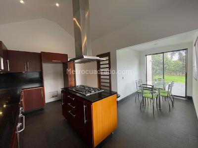 Casa de 3 alcobas en venta en Hacienda San Sebastian, Bogotá, 430 m² · foto 8 de 20