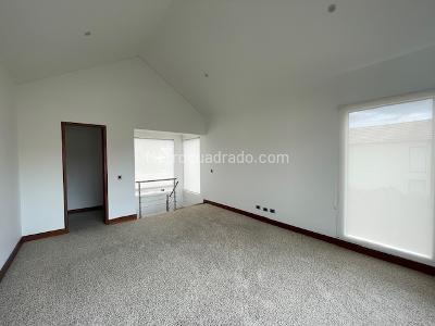Casa de 3 alcobas en venta en Hacienda San Sebastian, Bogotá, 430 m² · foto 15 de 20