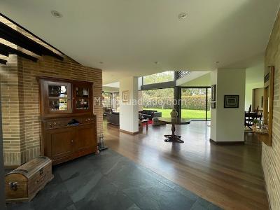 Casa de 4 alcobas en venta en Hacienda San Simon, Bogotá, 390 m² · foto 5 de 20