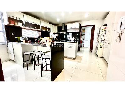 Apartamento en venta en Los Rosales, Bogotá · foto 9 de 20