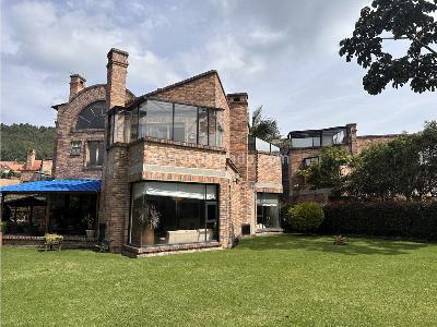 Casa de 4 alcobas en venta en San Jose De Bavaria, Bogotá, 377 m² · foto 20 de 20