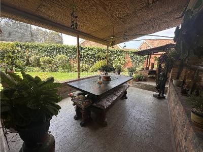 Casa de 4 alcobas en venta en San Jose De Bavaria, Bogotá, 377 m² · foto 3 de 20