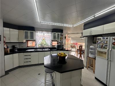 Casa de 4 alcobas en venta en San Jose De Bavaria, Bogotá, 377 m² · foto 10 de 20