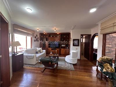 Casa de 4 alcobas en venta en San Jose De Bavaria, Bogotá, 377 m² · foto 13 de 20