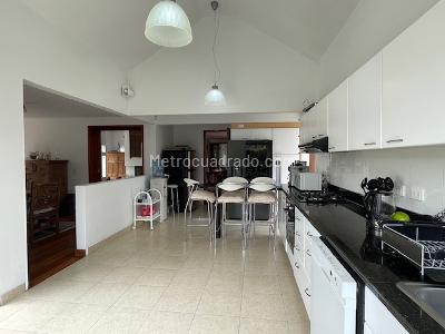 Casa de 4 alcobas en venta en Hacienda San Sebastian, Bogotá, 400 m² · foto 6 de 20