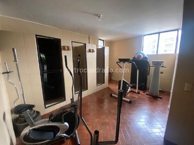 Apartamento de 3 alcobas en venta en Altos De Santa Teresita, Cali, 321 m² · foto 10 de 15