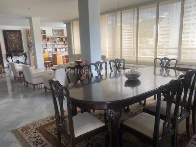 Apartamento de 3 alcobas en venta en Altos De Santa Teresita, Cali, 321 m² · foto 1 de 15