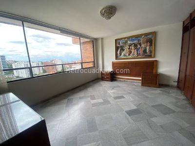 Apartamento de 3 alcobas en venta en Altos De Santa Teresita, Cali, 321 m² · foto 6 de 15