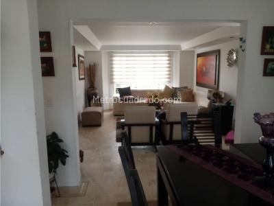 Casa de 5 alcobas en venta en Circasia, Armenia, 265 m² · foto 4 de 20