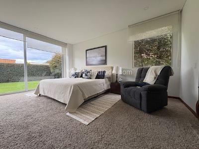 Casa de 4 alcobas en venta en Hacienda San Simon Pl, Bogotá, 370 m² · foto 18 de 20