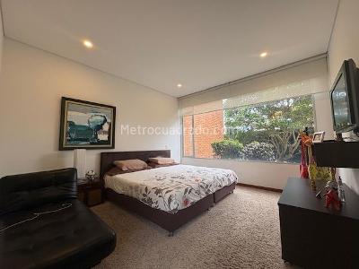 Casa de 4 alcobas en venta en Hacienda San Simon Pl, Bogotá, 370 m² · foto 20 de 20
