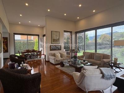 Casa de 4 alcobas en venta en Hacienda San Simon Pl, Bogotá, 370 m² · foto 16 de 20