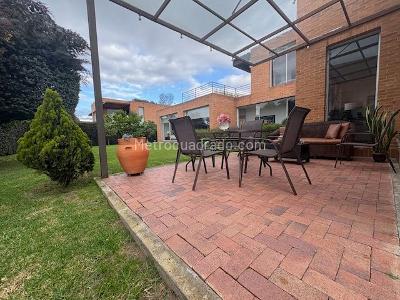 Casa de 4 alcobas en venta en Hacienda San Simon Pl, Bogotá, 370 m² · foto 6 de 20