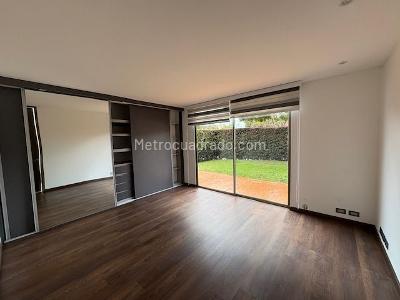 Casa de 5 alcobas en venta en Hacienda San Simon, Bogotá, 470 m² · foto 4 de 20