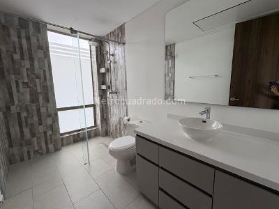 Casa de 5 alcobas en venta en Hacienda San Simon, Bogotá, 470 m² · foto 9 de 20