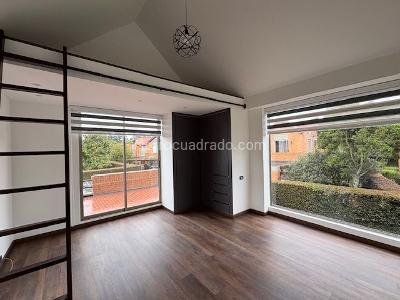 Casa de 5 alcobas en venta en Hacienda San Simon, Bogotá, 470 m² · foto 10 de 20