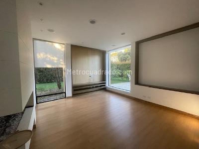 Casa de 4 alcobas en venta en Hacienda San Simon, Bogotá, 450 m² · foto 14 de 20