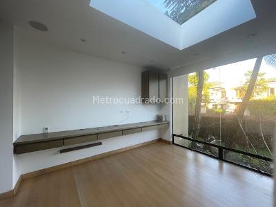 Casa de 4 alcobas en venta en Hacienda San Simon, Bogotá, 450 m² · foto 15 de 20