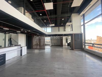 Office for rent in USAQUEN, Bogotá