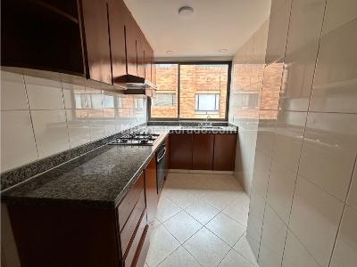 Apartamento de 3 alcobas en venta en Molinos Norte, Bogotá, 164 m² · foto 4 de 19