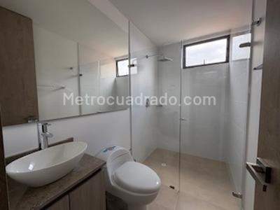 Apartamento de 3 alcobas en venta en La Castellana, Bogotá, 155 m² · foto 7 de 20