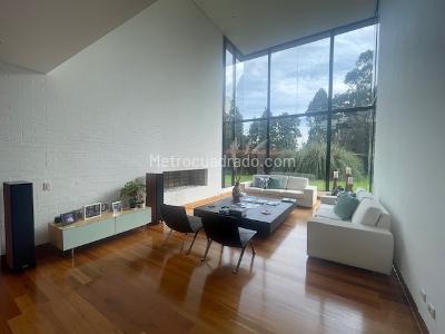 Casa de 3 alcobas en venta en Hacienda San Sebastian, Bogotá, 360 m² · foto 2 de 20