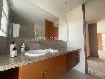 Casa de 3 alcobas en venta en Hacienda San Sebastian, Bogotá, 360 m² · foto 9 de 20