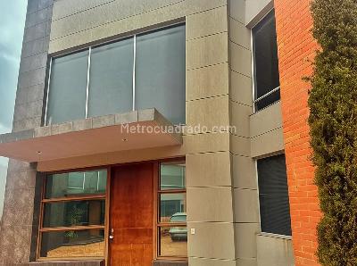 Casa de 4 alcobas en venta en San Jose De Bavaria, Bogotá, 650 m² · foto 20 de 20