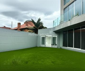 Casa de 4 alcobas en venta en San Jose De Bavaria, Bogotá, 650 m² · foto 19 de 20