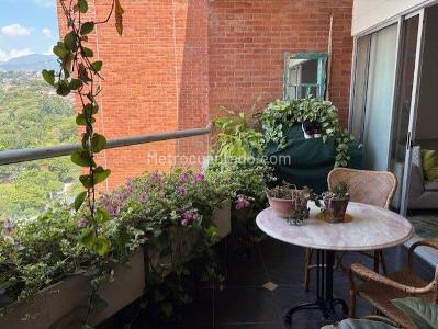 Apartamento de 2 alcobas en venta en Santa Teresita, Cali, 150 m² · foto 4 de 16
