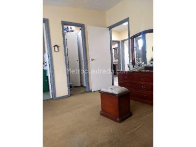 Casa de 3 alcobas en venta en Polo Club, Bogotá, 234 m² · foto 7 de 20