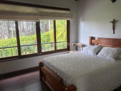Casa de 5 alcobas en venta en Llano Grande, Rionegro, 450 m² · foto 16 de 20
