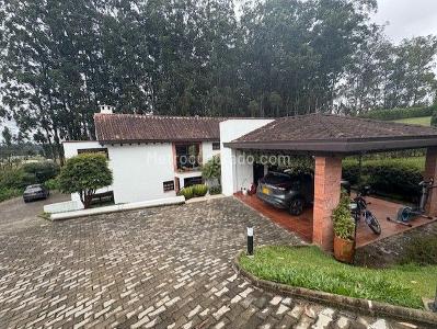 Casa de 5 alcobas en venta en Llano Grande, Rionegro, 450 m² · foto 9 de 20