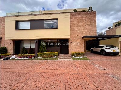 Casa de 3 alcobas en venta en Casablanca Suba, Bogotá, 226 m² · foto 3 de 20