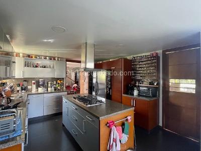 Casa de 3 alcobas en venta en Hacienda San Simon, Bogotá, 320 m² · foto 19 de 20