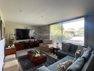 Casa de 3 alcobas en venta en Hacienda San Simon, Bogotá, 320 m² · foto 9 de 20