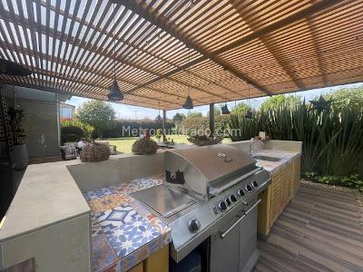 Casa de 3 alcobas en venta en Hacienda San Simon, Bogotá, 320 m² · foto 2 de 20