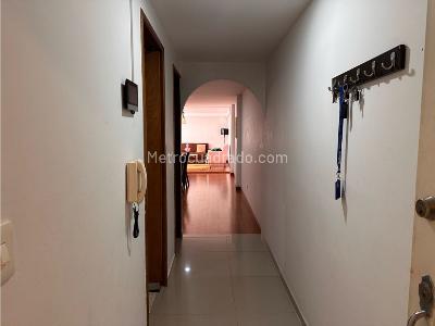 Apartamento en venta en Santa Barbara Central, Bogotá · foto 2 de 19
