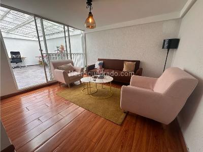 Apartamento en venta en Santa Barbara Central, Bogotá · foto 7 de 19