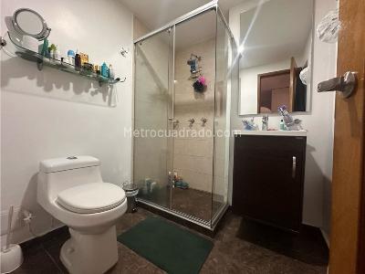 Apartamento en venta en Santa Barbara Central, Bogotá · foto 11 de 19