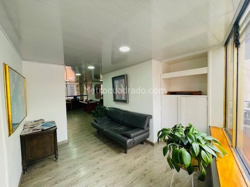 Oficina en Venta, LAS ROSALES, Bogotá D.C. - Más