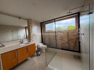 Casa de 5 alcobas en venta en Hacienda San Simon, Bogotá, 510 m² · foto 11 de 20