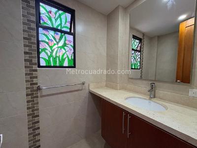 Casa de 5 alcobas en venta en Hacienda San Simon, Bogotá, 510 m² · foto 12 de 20