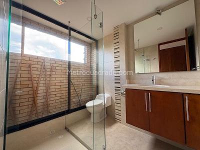 Casa de 5 alcobas en venta en Hacienda San Simon, Bogotá, 510 m² · foto 18 de 20