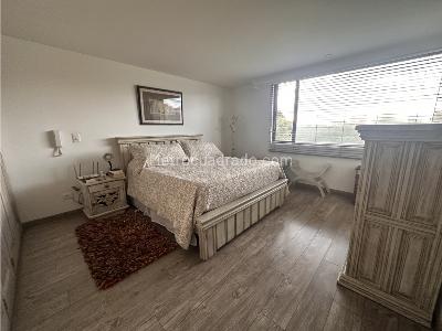 Apartamento de 3 alcobas en venta en Bella Suiza, Bogotá, 143 m² · foto 15 de 17