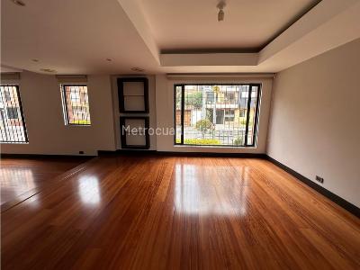 Casa en venta en San Patricio, Bogotá · foto 4 de 20