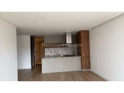 Apartamento de 2 alcobas en venta en Chico Navarra, Bogotá, 97 m² · foto 3 de 20