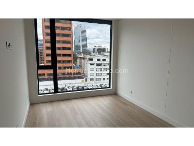 Apartamento de 2 alcobas en venta en Chico Navarra, Bogotá, 97 m² · foto 10 de 20